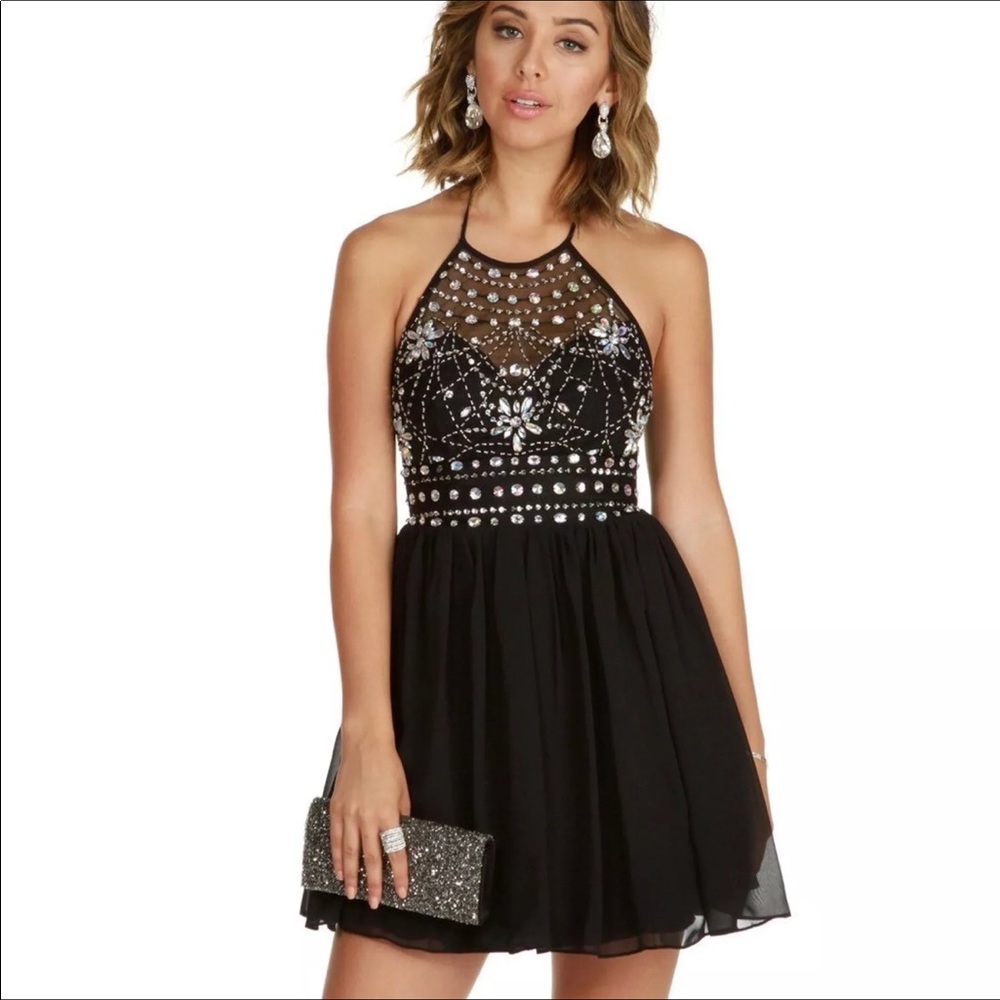 Windsor Homecoming Dress
